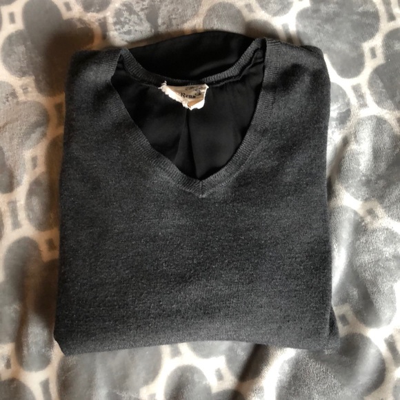 M. Rena split back sweater - Picture 4 of 4